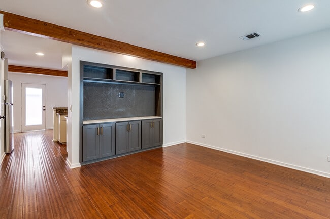 Foto del edificio - 4134 Travis St
