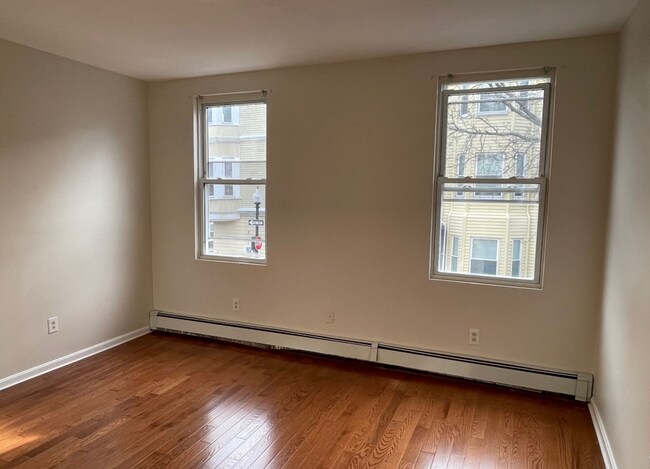 Foto del edificio - 75 Putnam St
