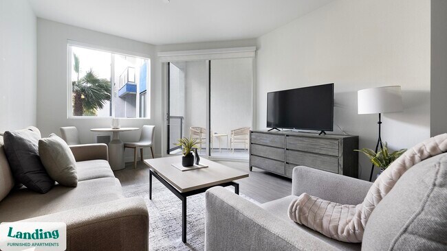 Foto del edificio - 9235 W Russell Rd