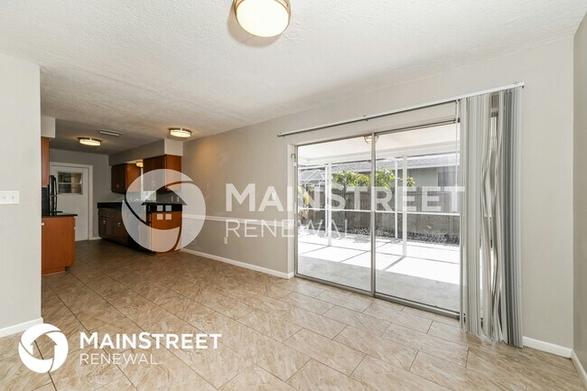 Building Photo - 9192 San Carlos Blvd