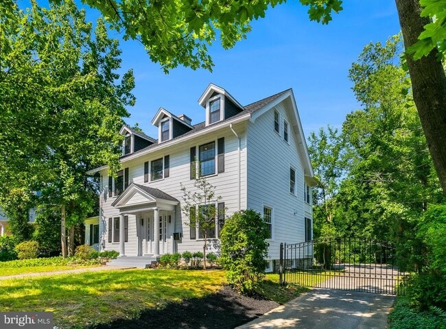 Building Photo - 6818 Connecticut Ave