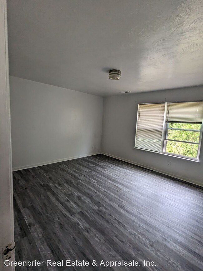 Building Photo - 2 br, 1.5 bath House - 1212 Transylvania Ave.