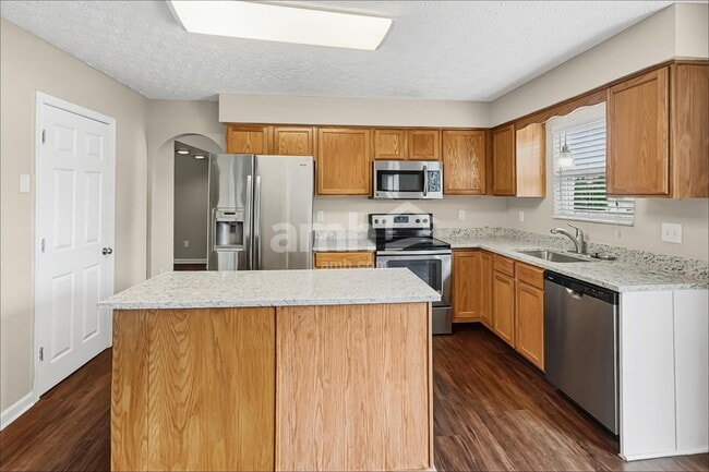 Building Photo - 130 Brittney Rd