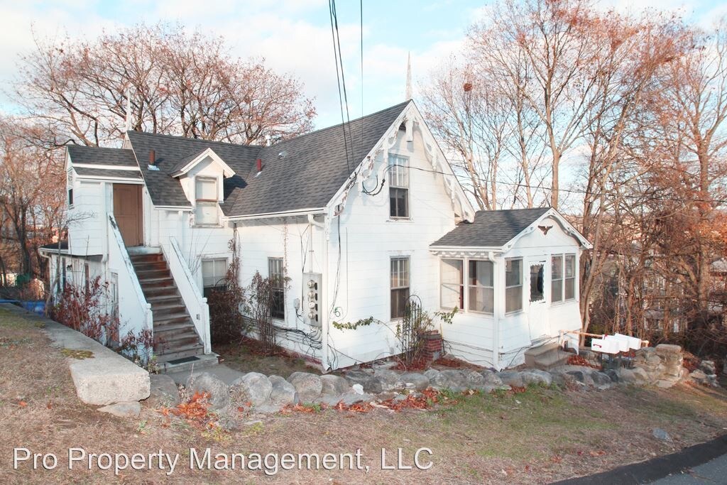 Primary Photo - 16 Starview Ave