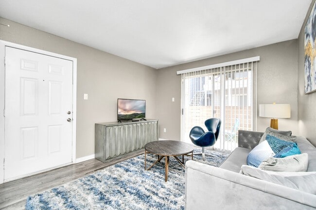 Foto del edificio - 12211 Fondren Rd