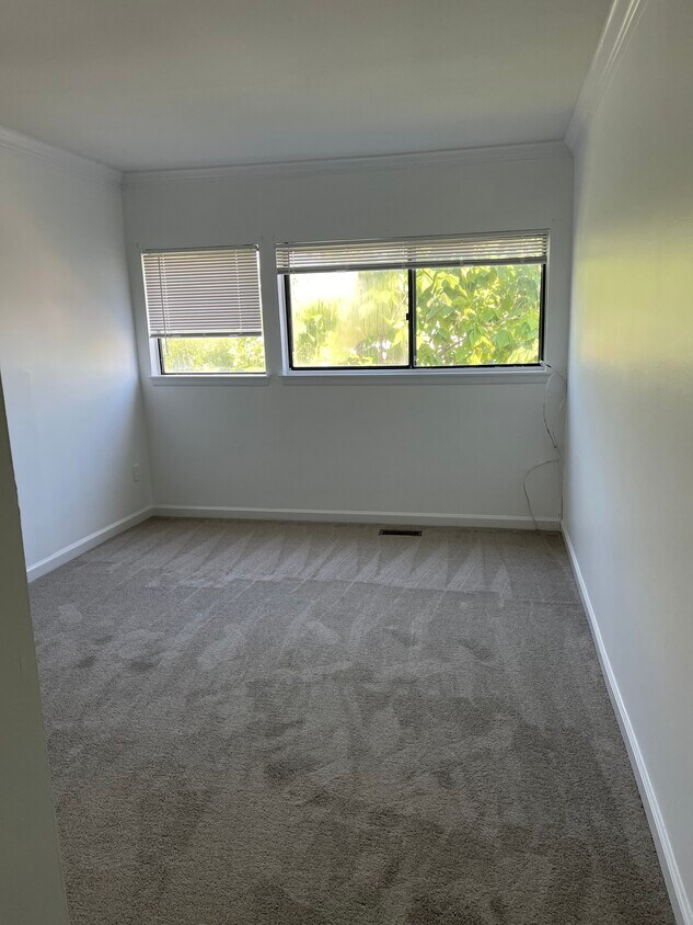 Building Photo - 3964 Woodhue Pl