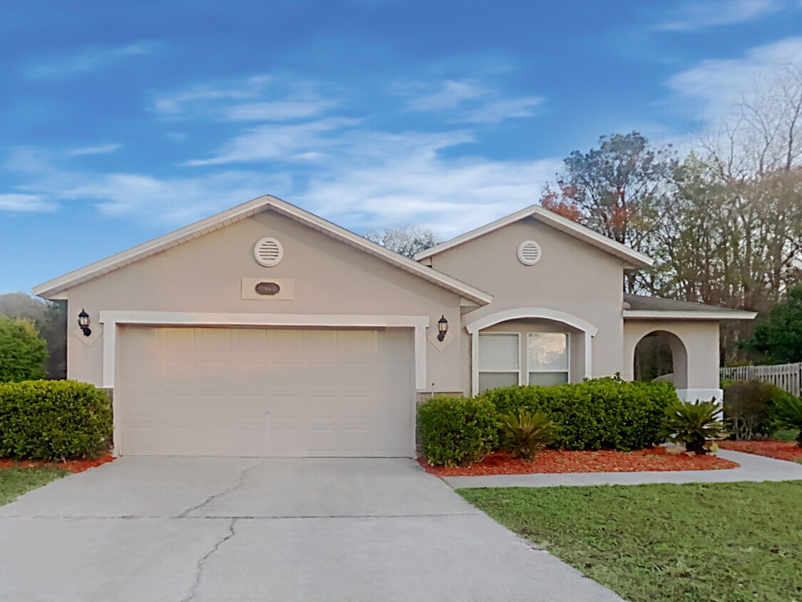 2942 Bent Bow Lane House for Rent in Middleburg, FL