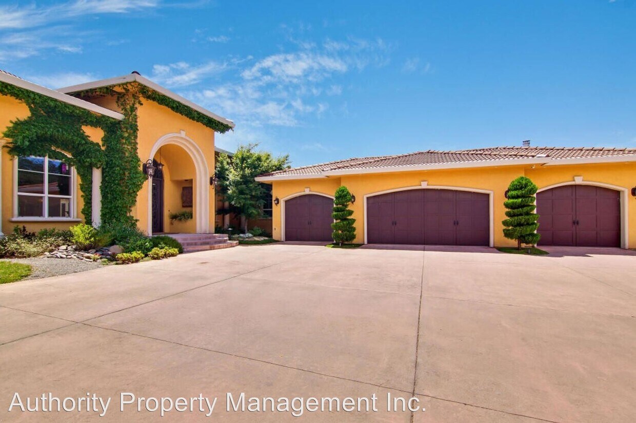 Foto principal - 11333 S Fork Lookout Rd