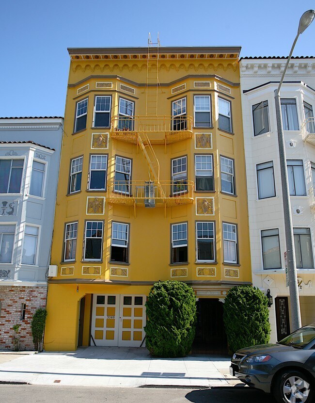 Building Photo - 3560 Pierce St