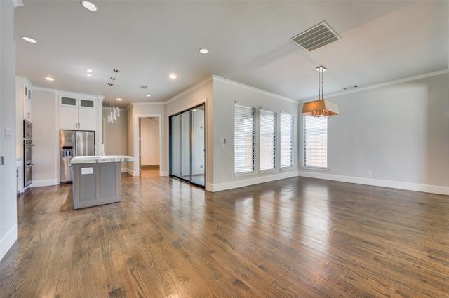 Foto del edificio - 6614 Del Norte Ln