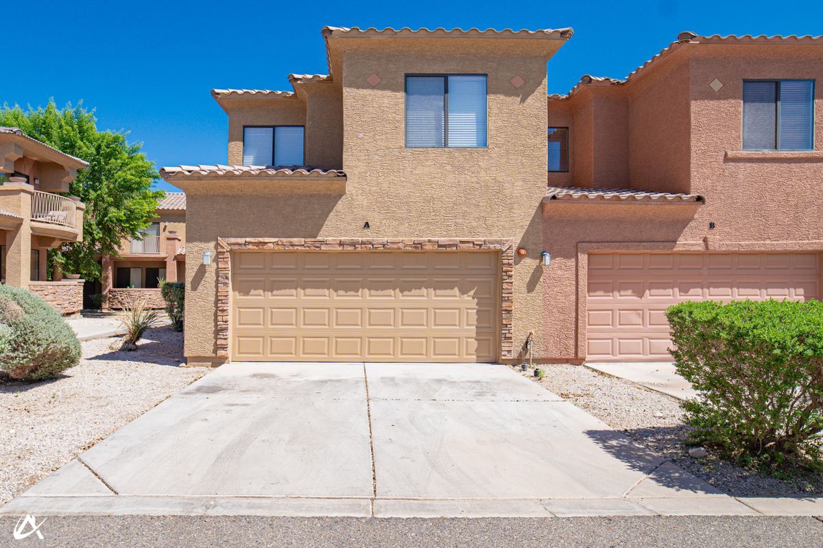 Foto principal - 3558 W 22nd Pl