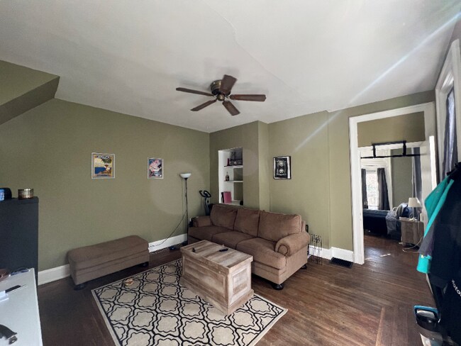 Foto del edificio - 2903 Marshall Ave