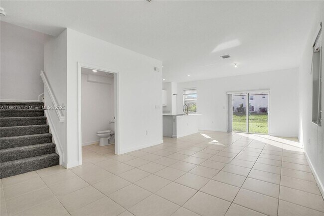 Foto del edificio - 12609 NW 23rd Pl