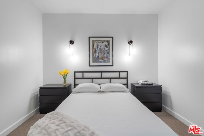 Foto del edificio - 6250 Hollywood Blvd