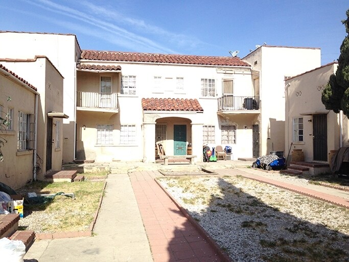 Building Photo - 823-837 N Banning Blvd