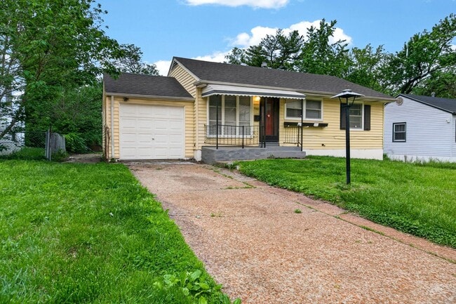 Photo - 10409 Renfrew Dr House