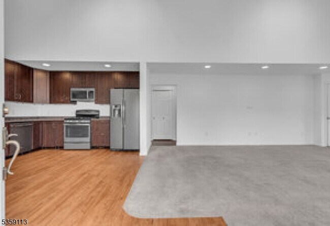 Foto del edificio - 513 Harding Ave