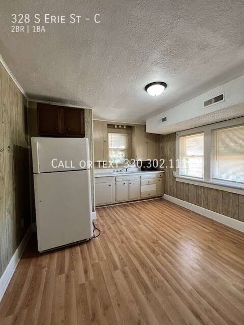 Building Photo - Two bedroom apartment for rent - Downtown ...