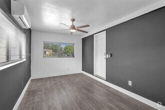 Building Photo - 14600 NW 11th Ct