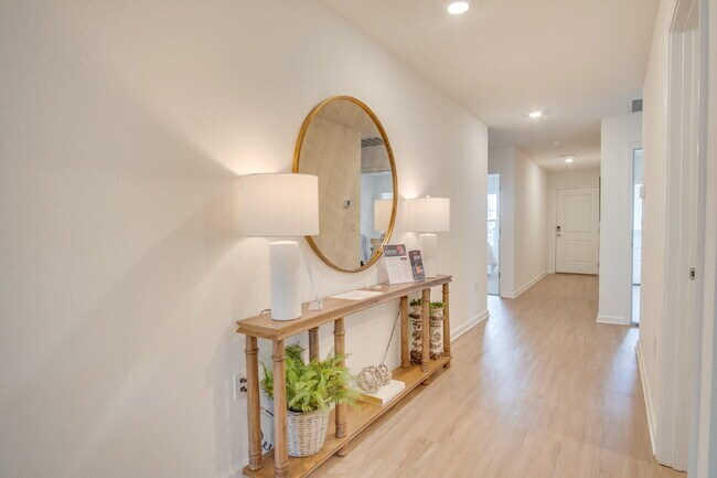 Foto del edificio - Spacious 4BR/2BA Home in Eagles Ridge – High-Speed Internet Included – Military Deposit Special