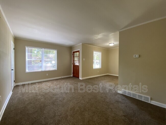 Building Photo - 3547 Madewell St