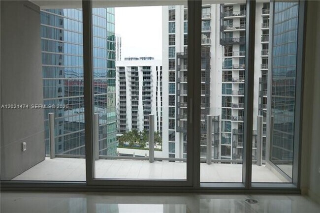 Building Photo - 300 Biscayne Blvd Way