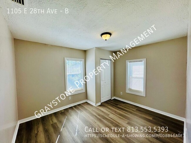 Building Photo - 1105 E 28th Ave