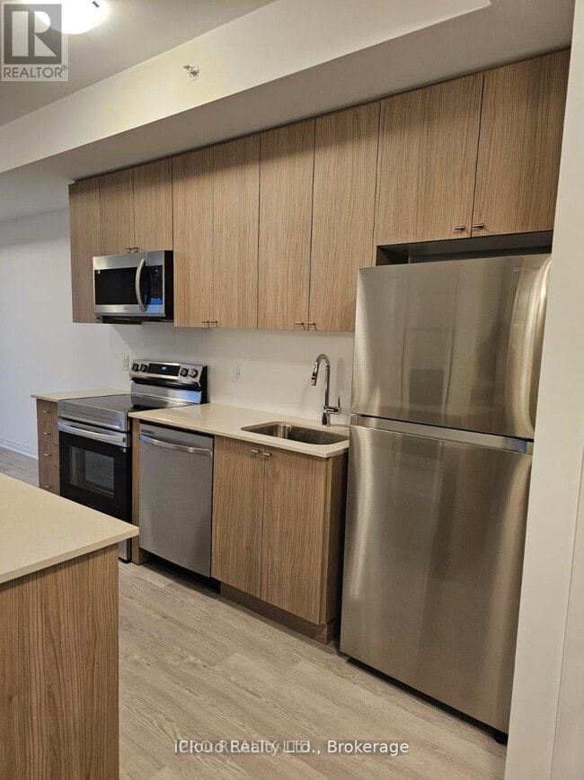 Photo du bâtiment - 480-480 Gordon Krantz Ave