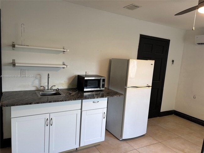 Building Photo - 7730 SW 127th Dr