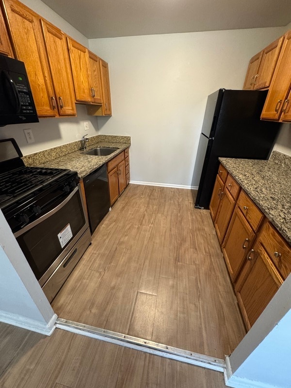 Building Photo - 5616 Crenshaw Rd