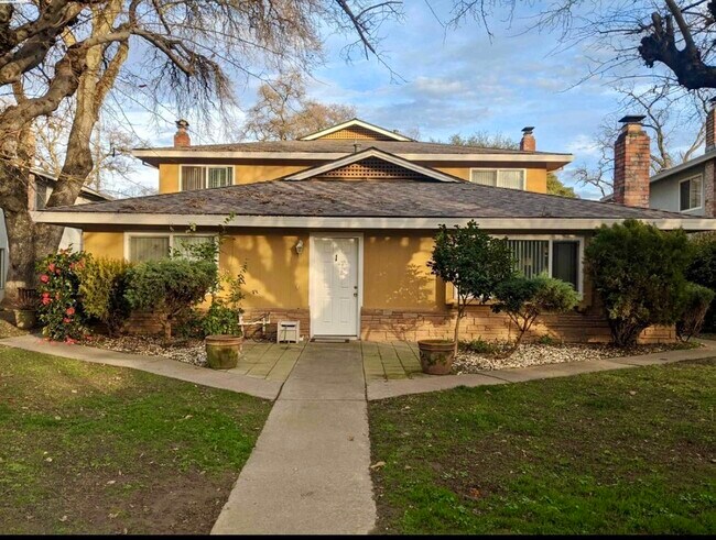 Foto del edificio - 5544 Keoncrest Cir