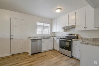 Building Photo - 9223 Langdon Ave