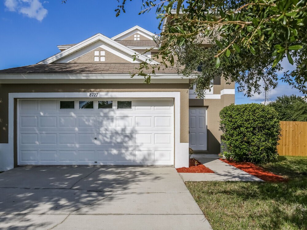 Primary Photo - 8727 Persea Ct