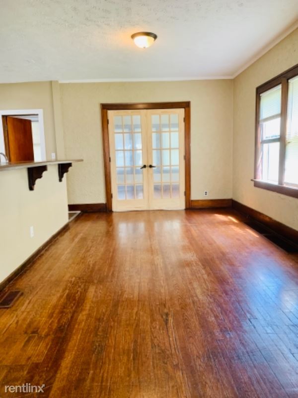 Foto del edificio - 3 br, 2 bath House - 611 S 32nd St, Omaha NE