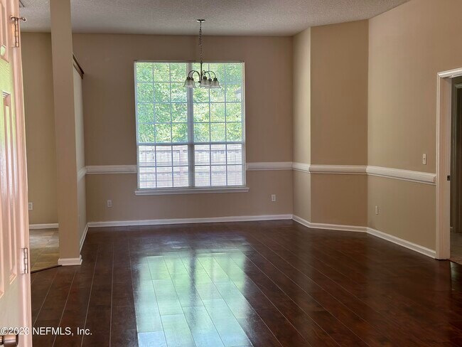Foto del edificio - 12029 Carowinds Ct