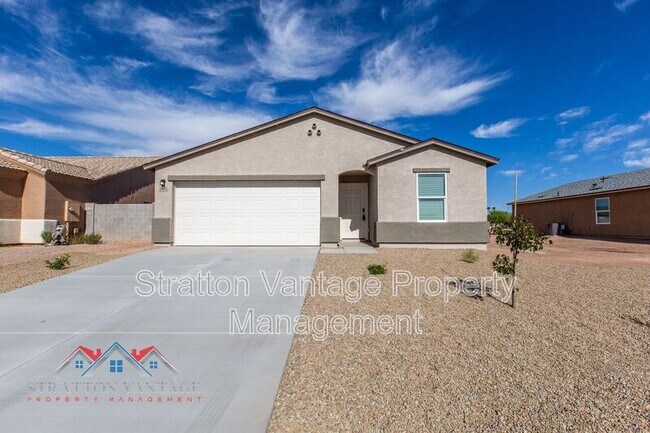Building Photo - 15471 S Patagonia Rd