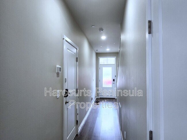 Foto del edificio - 4785 Driftwood St