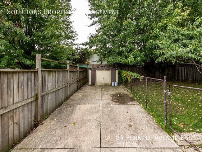 Building Photo - **WHOLE House Rental on Hamilton Mountain**