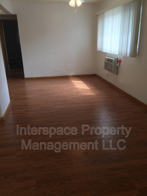 Building Photo - 9957 Cicero - 108