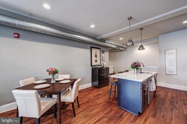 Foto del edificio - 946 N 2nd St