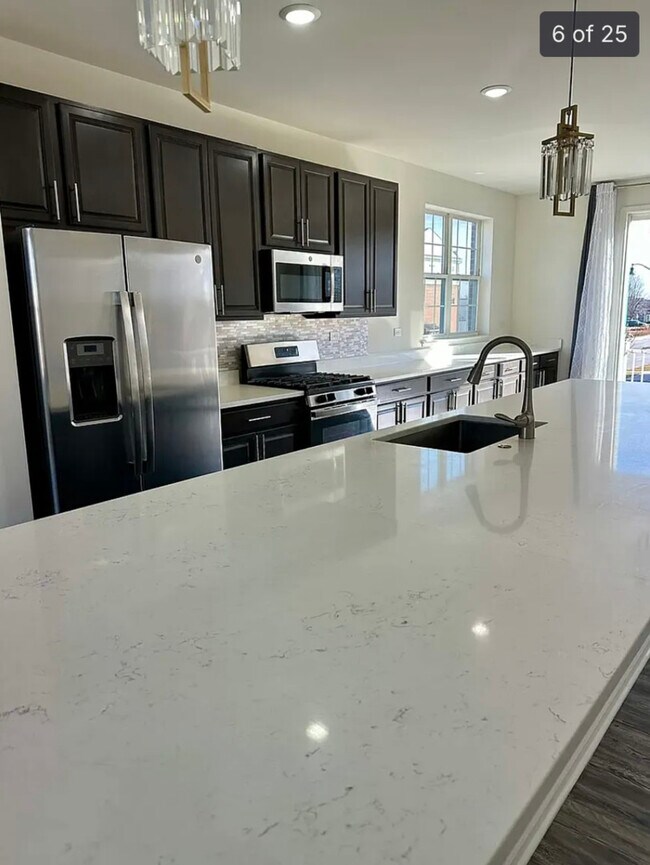 Foto del edificio - 2949 Reflection Dr