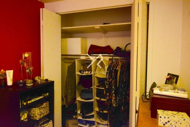 Foto del edificio - Henry Street