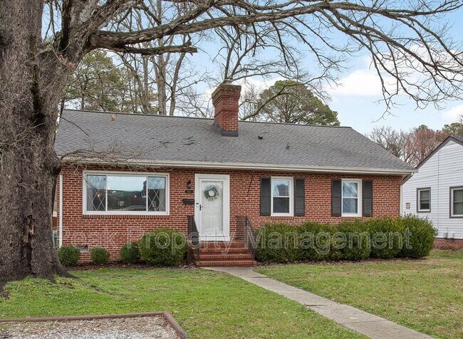 Foto del edificio - 5517 Danley Ln