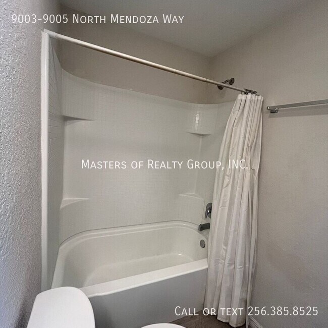Building Photo - 9003-9005 North Mendoza Way-