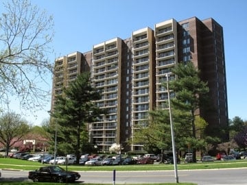 Building Photo - 7401 Westlake Ter