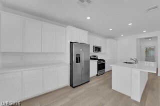 Foto del edificio - 3298 Viola Hls Ave