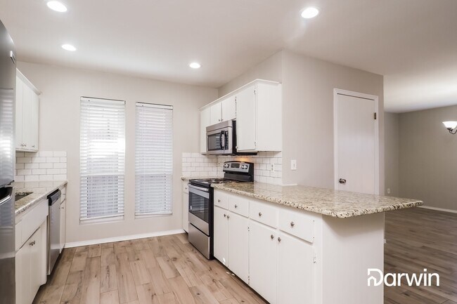 Building Photo - 16721 Sumac Drive, Edmond, OK 73012