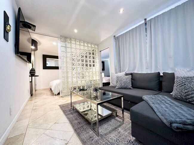 Foto del edificio - 7401 N Scottsdale Rd