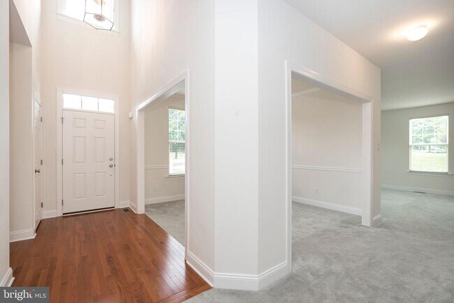 Foto del edificio - 132 Aubrey Ln