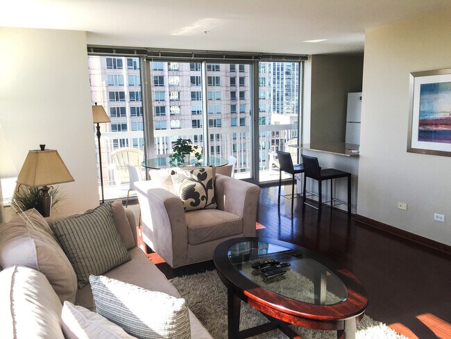Foto del edificio - 545 N Dearborn St